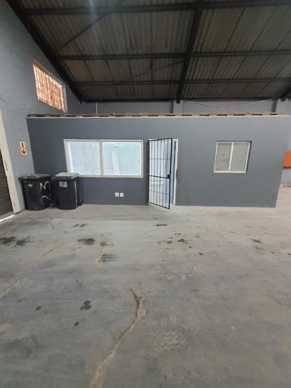 To Let Commercial Property for Rent in Montague Gardens Western Cape
